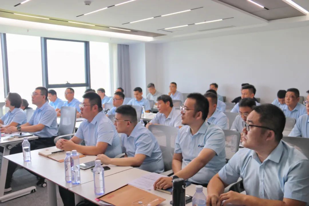 2024年上半年中層管理干部述職會(huì )議：述職曬答卷，砥礪再奮進(jìn)。